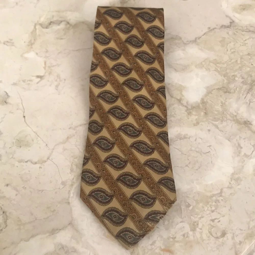 Caleche 100% Silk Tie - Picture 2 of 6